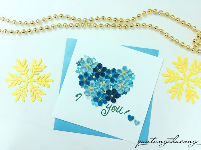Thiệp tình yêu quilling trái tim hoa xanh